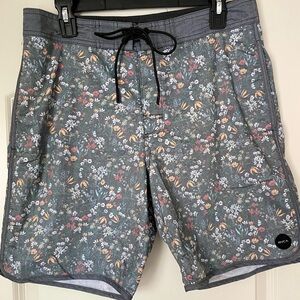 RVCA Freeport - Board Shorts for Men | 31